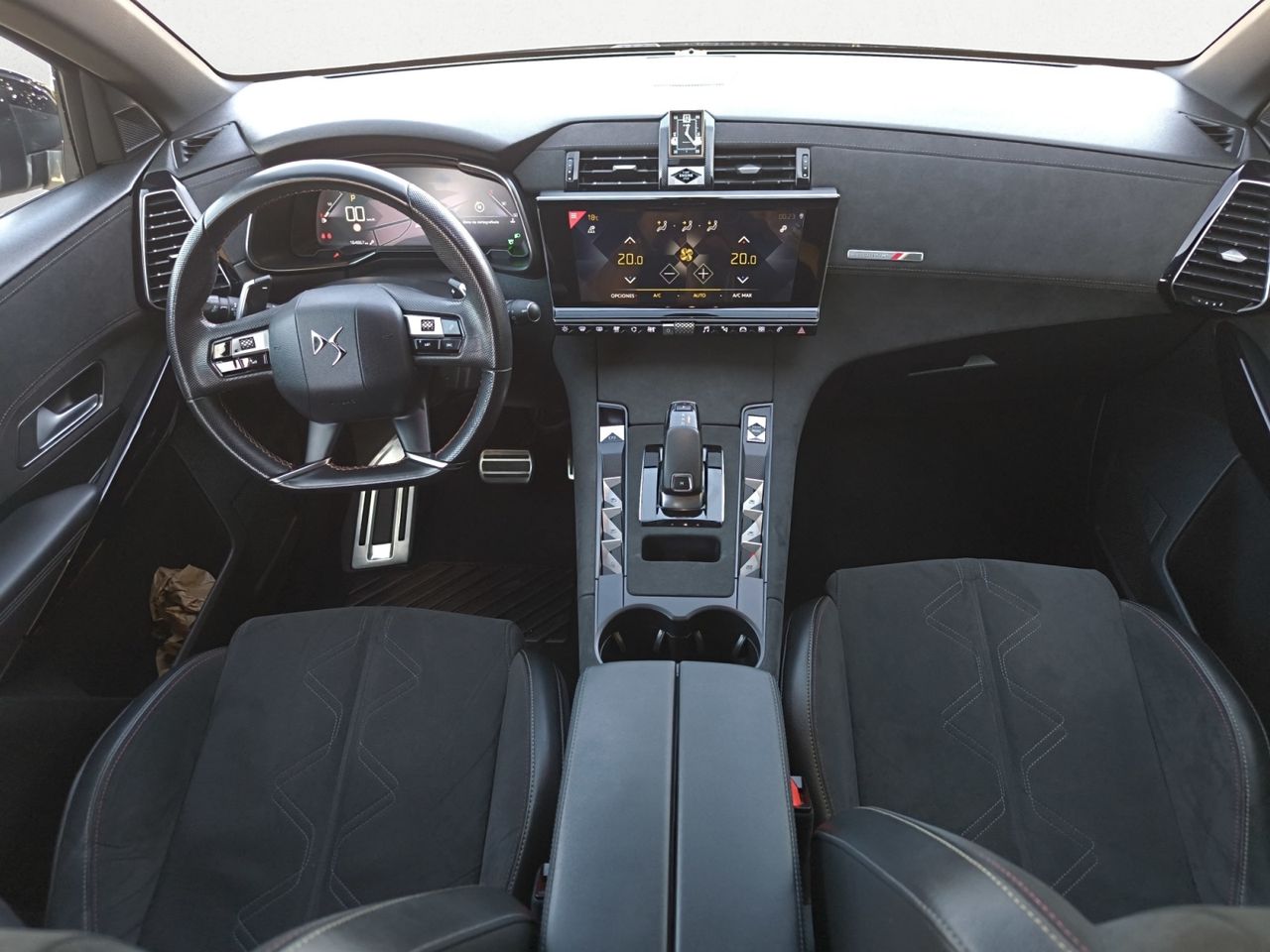 DS DS 7 CROSSBACK BLUE HDI 180 CV AUT PERFORMANCE LINE  - Foto 2