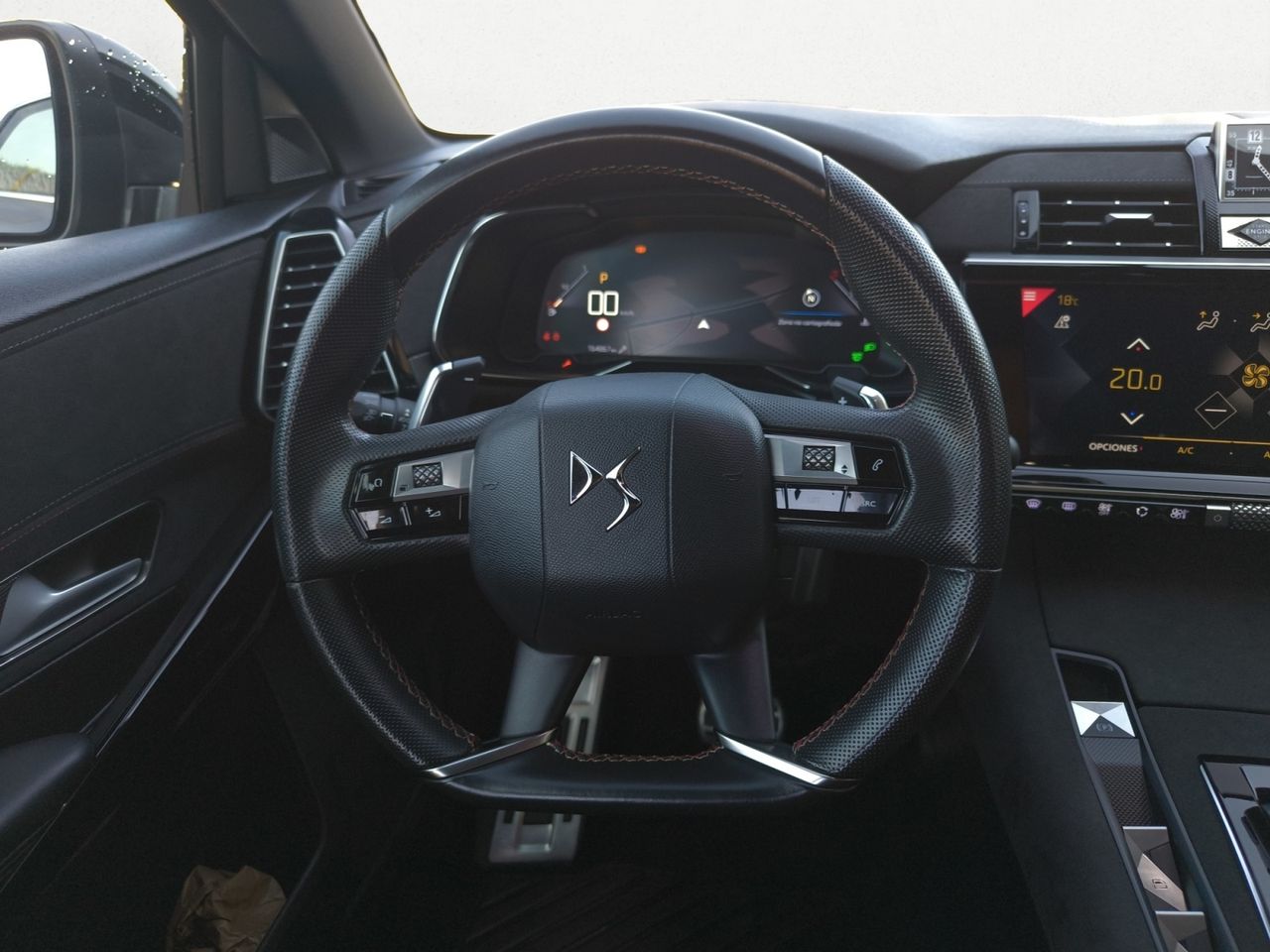 DS DS 7 CROSSBACK BLUE HDI 180 CV AUT PERFORMANCE LINE  - Foto 2
