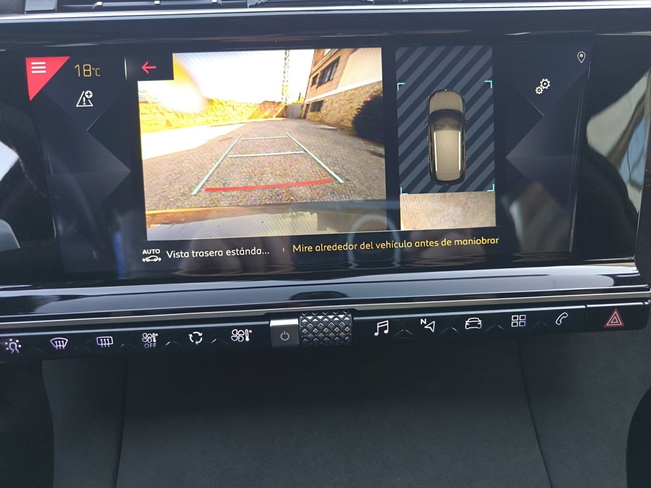 DS DS 7 CROSSBACK BLUE HDI 180 CV AUT PERFORMANCE LINE  - Foto 2