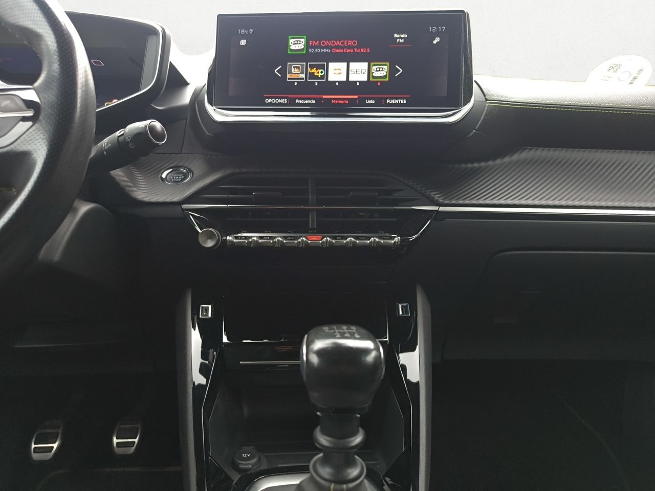 Peugeot 2008 GT LINE BLUE HDI 100 CV  - Foto 2
