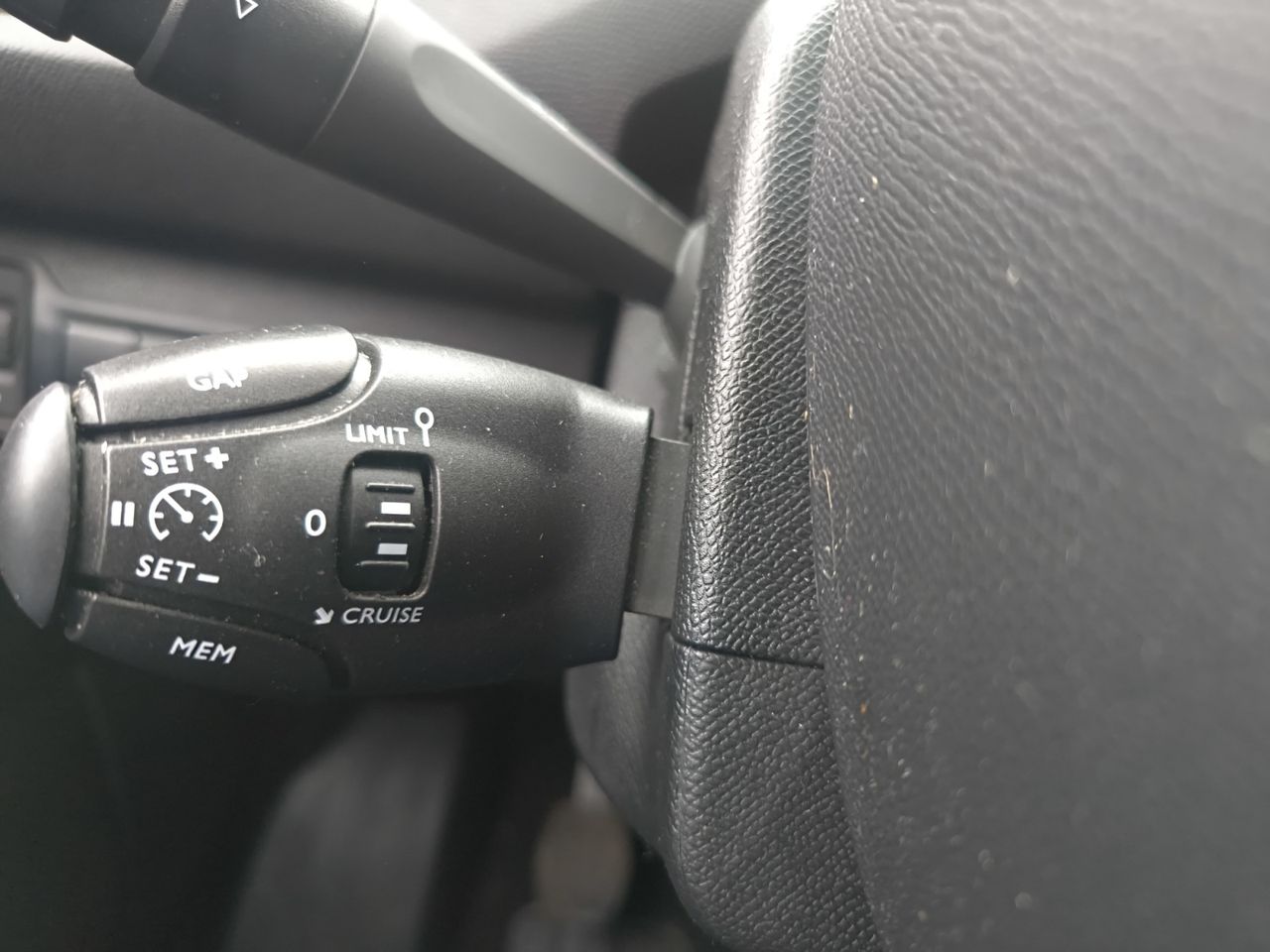 Peugeot 308 SW ALLURE BLUE HDI 130 CV  - Foto 2