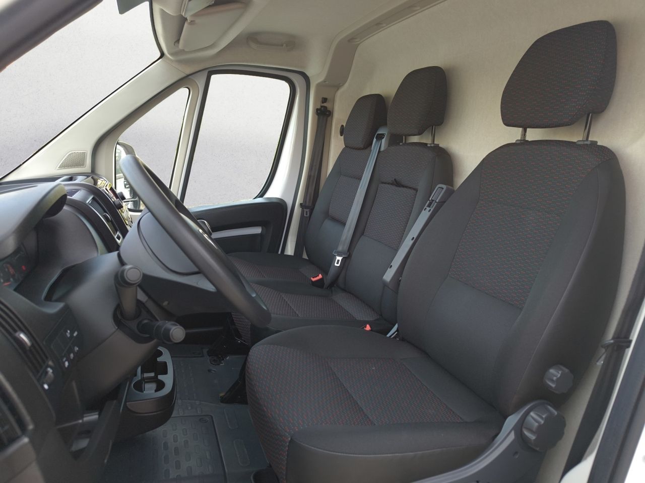 Citroën Jumper FG 33 L2 H2 +TRANSFORMACION EN FRIGORIFICO CONGELADO  - Foto 2