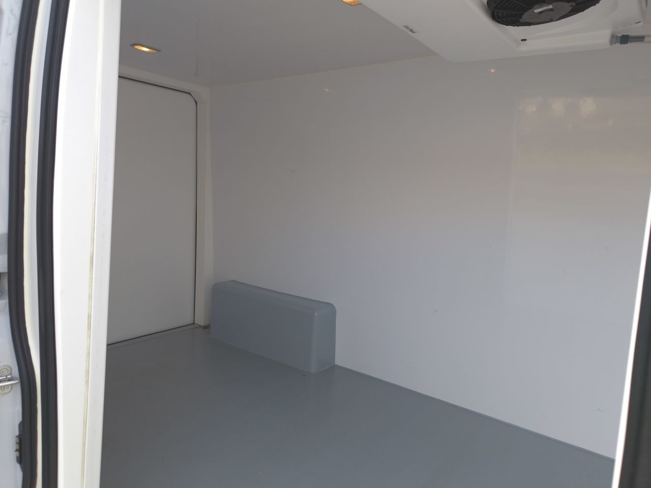 Citroën Jumper FG 33 L2 H2 +TRANSFORMACION EN FRIGORIFICO CONGELADO  - Foto 2