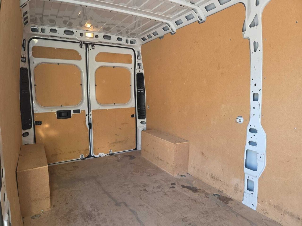 Citroën Jumper NUEVO JUMPER 3.5 L3 H2 BLUE HDI 140 CV  - Foto 2