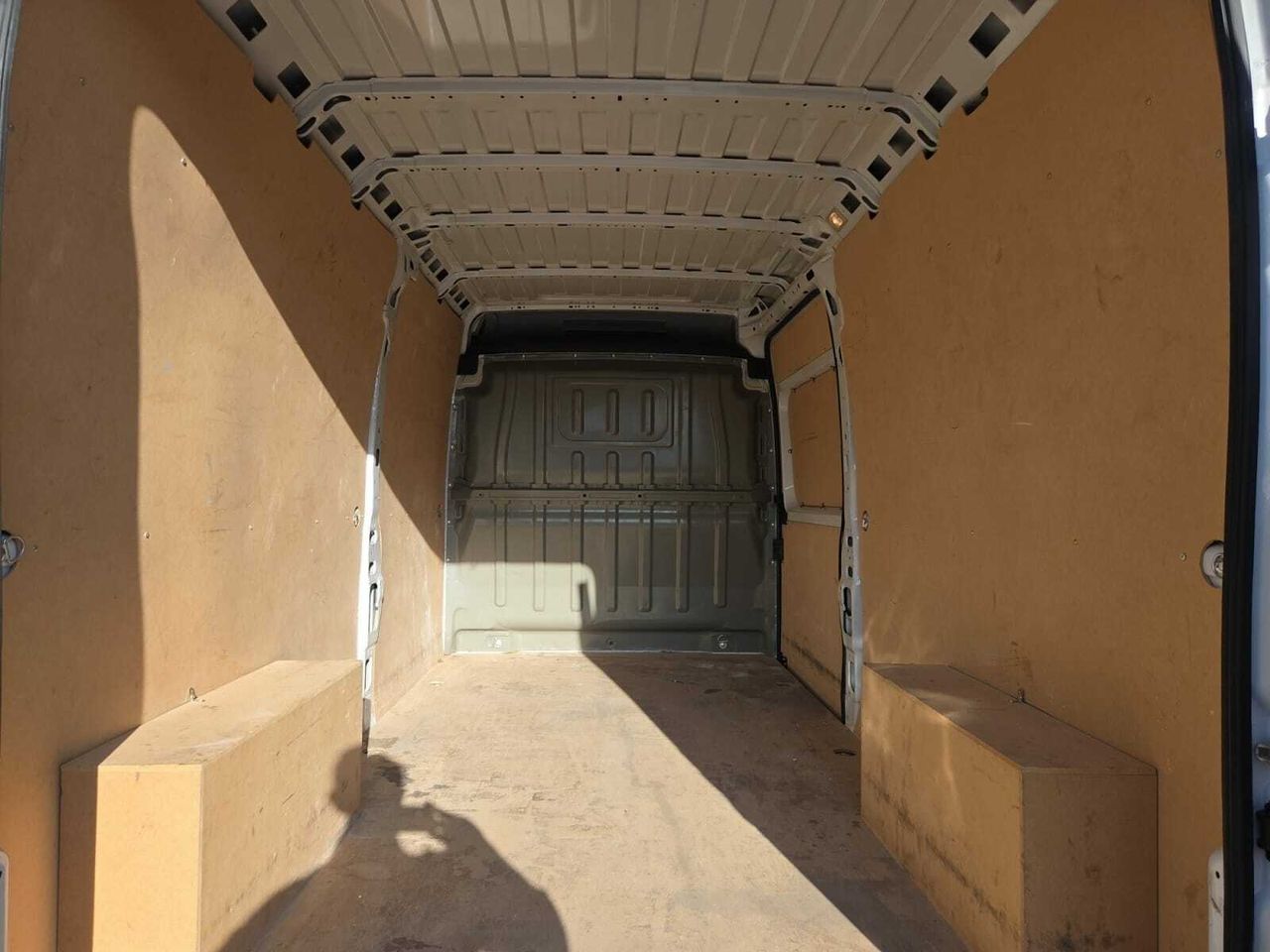 Citroën Jumper NUEVO JUMPER 3.5 L3 H2 BLUE HDI 140 CV  - Foto 2