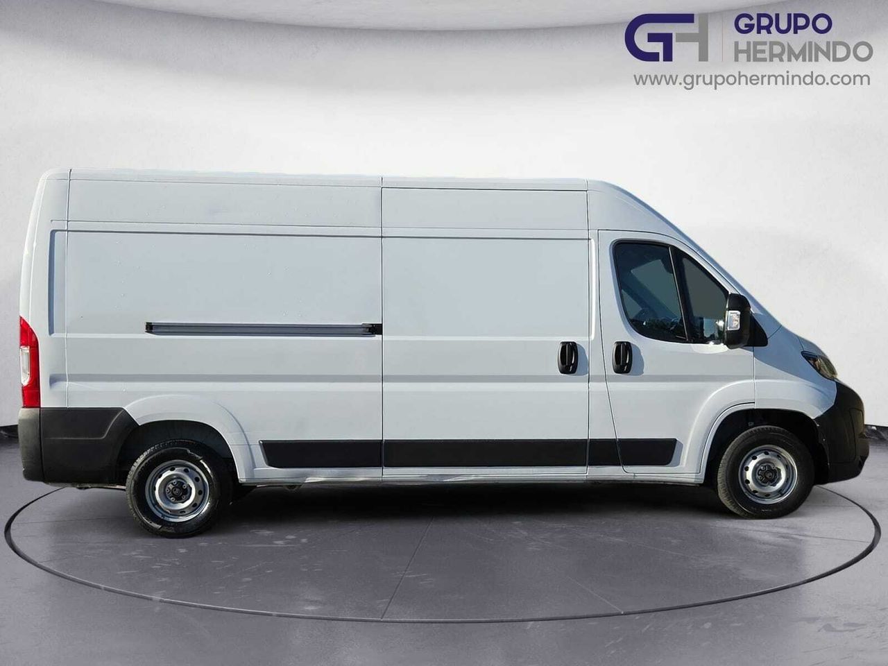 Citroën Jumper NUEVO JUMPER 3.5 L3 H2 BLUE HDI 140 CV  - Foto 2