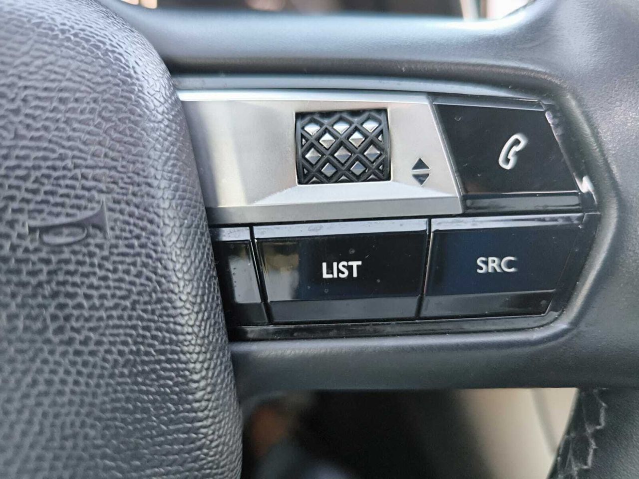 DS DS 7 SO CHIC BLUE HDI 180 CV EAT8  - Foto 2