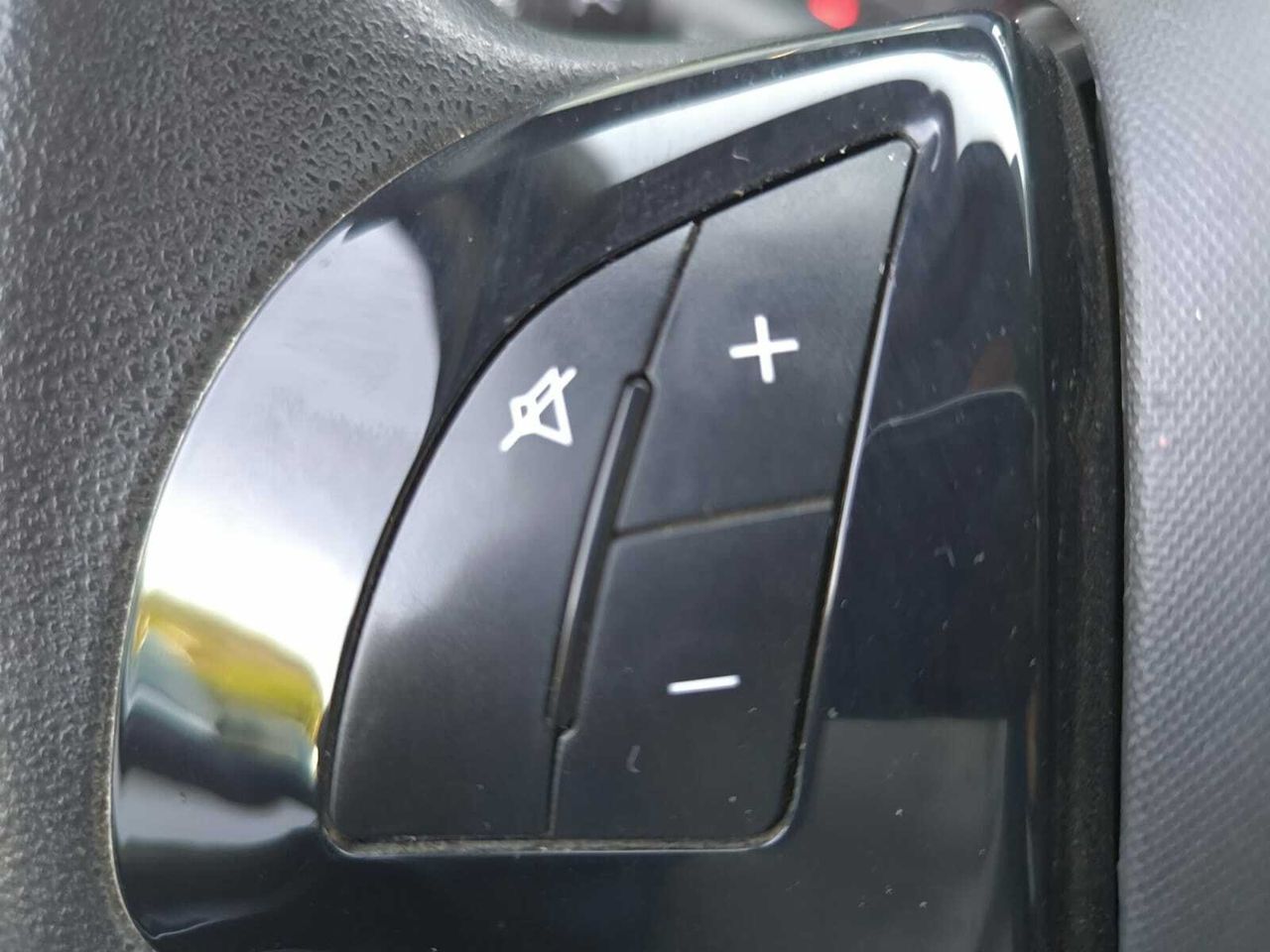 Fiat Fiorino CARGO SX N1 1.3 MJET 59 KW 80 CV  - Foto 2