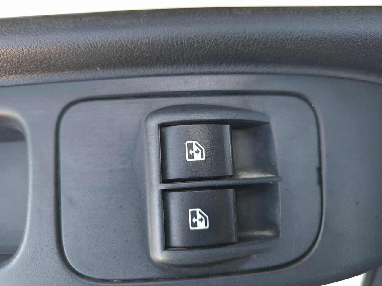 Fiat Fiorino CARGO SX N1 1.3 MJET 59 KW 80 CV  - Foto 2