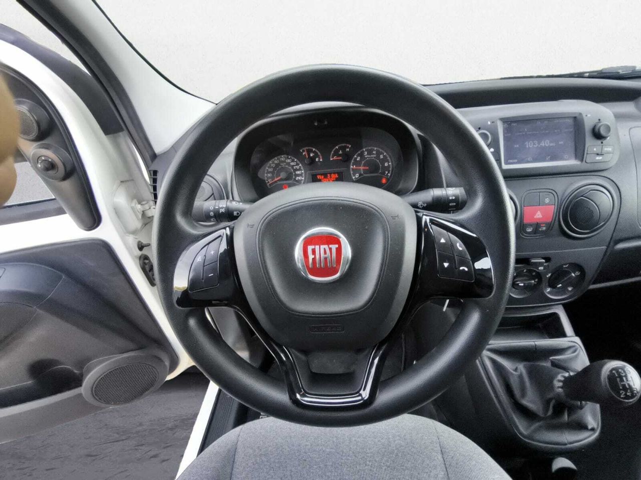 Fiat Fiorino CARGO SX N1 1.3 MJET 59 KW 80 CV  - Foto 2