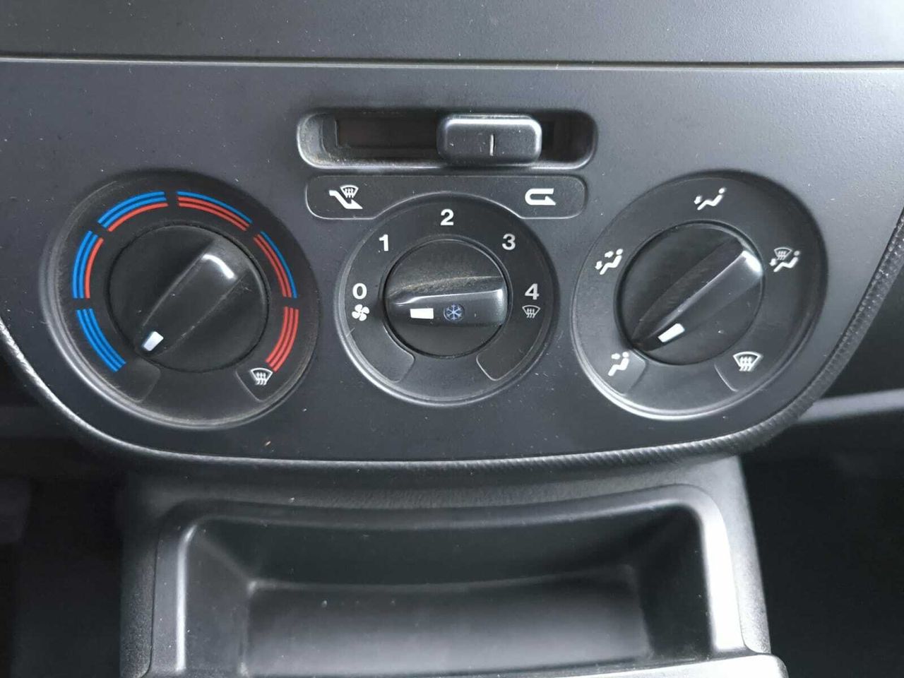 Fiat Fiorino CARGO SX N1 1.3 MJET 59 KW 80 CV  - Foto 2