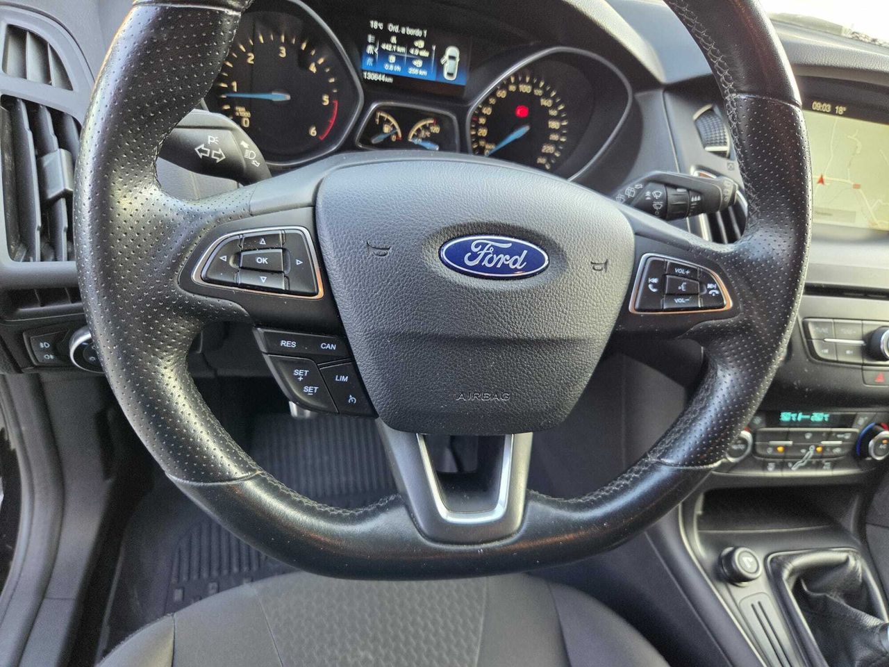 Ford Focus ST LINE SPORT 120 CV  - Foto 2