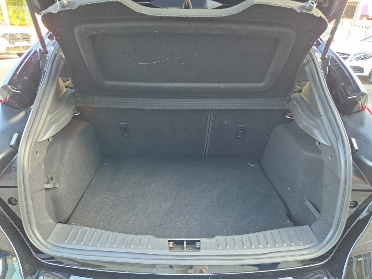 Ford Focus ST LINE SPORT 120 CV  - Foto 2