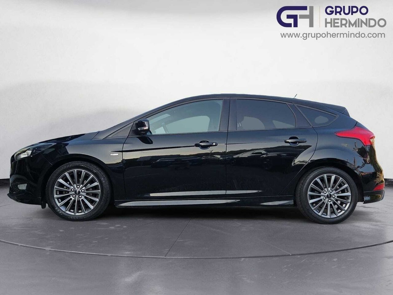 Ford Focus ST LINE SPORT 120 CV  - Foto 2