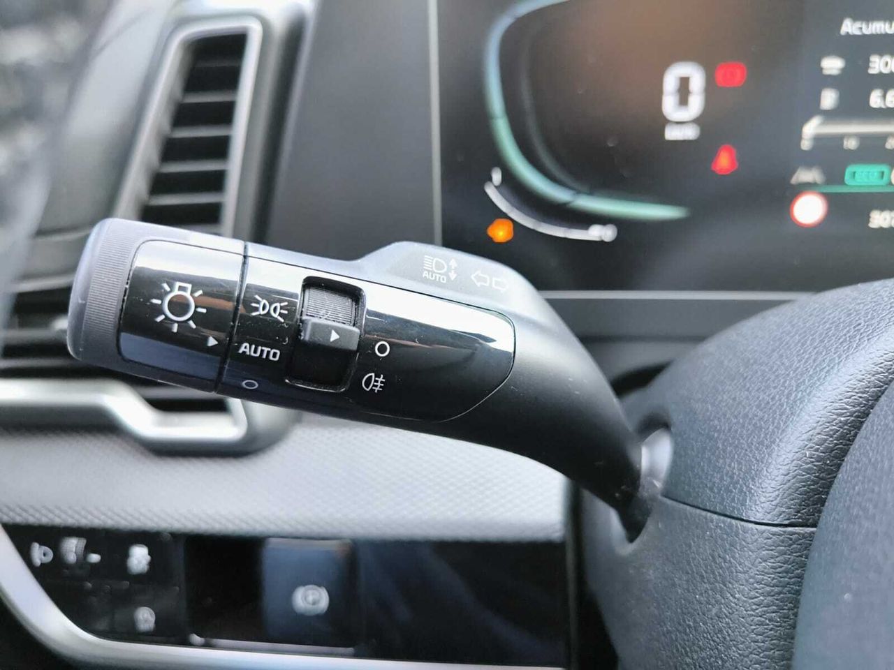 Kia Sportage 1.6 TGDI 150 CV CONCEPT 4X2  - Foto 2