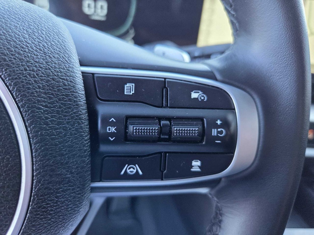 Kia Sportage 1.6 TGDI HEV DRIVE 230 CV  - Foto 2