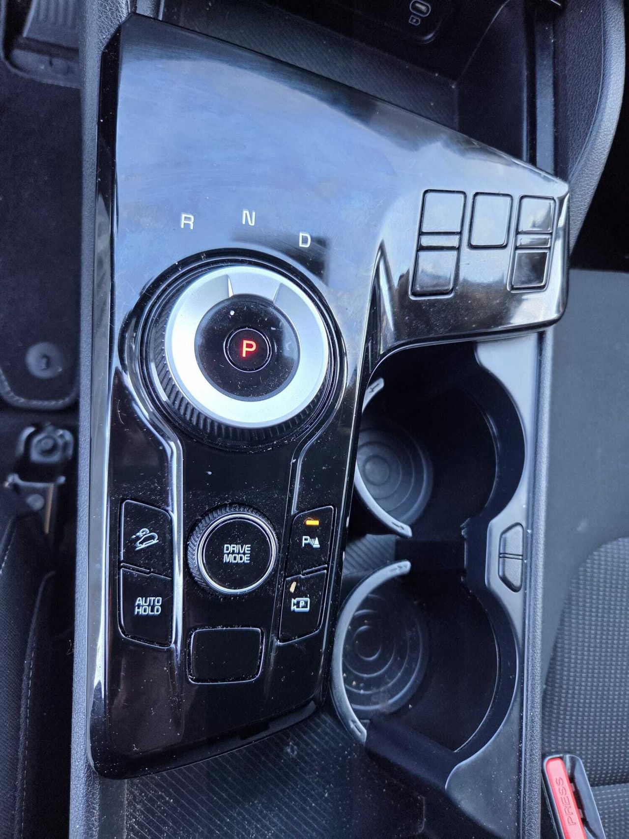 Kia Sportage 1.6 TGDI HEV DRIVE 230 CV  - Foto 2