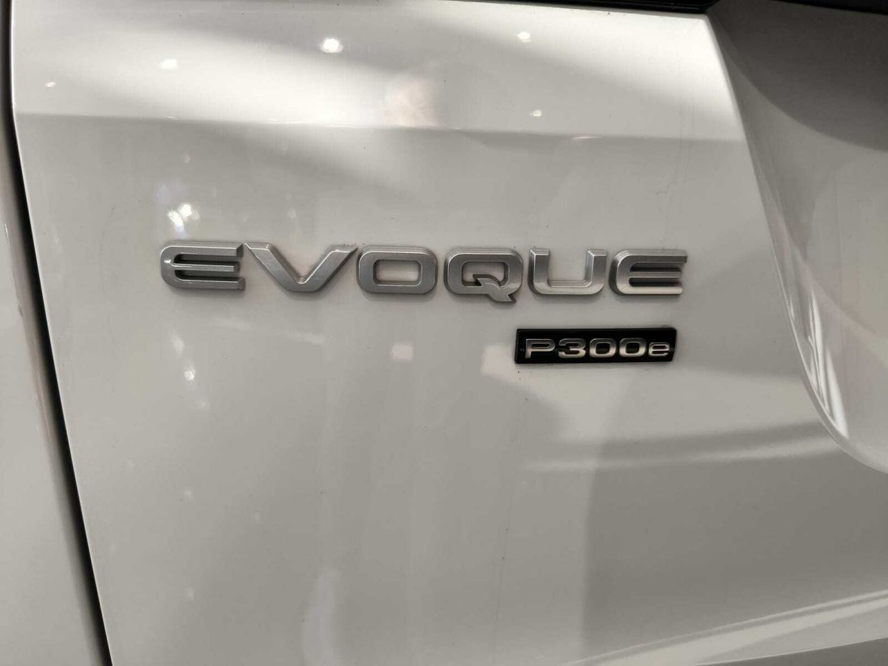 Land-Rover Range Rover Evoque 1.5 P 300 e AUTO 4WD PHEV  - Foto 2