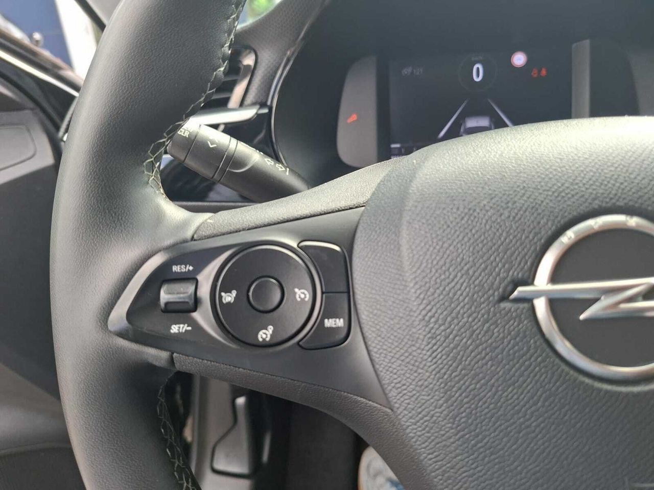 Opel Corsa ELEGANCE 1.5 D DT 100 CV  - Foto 2