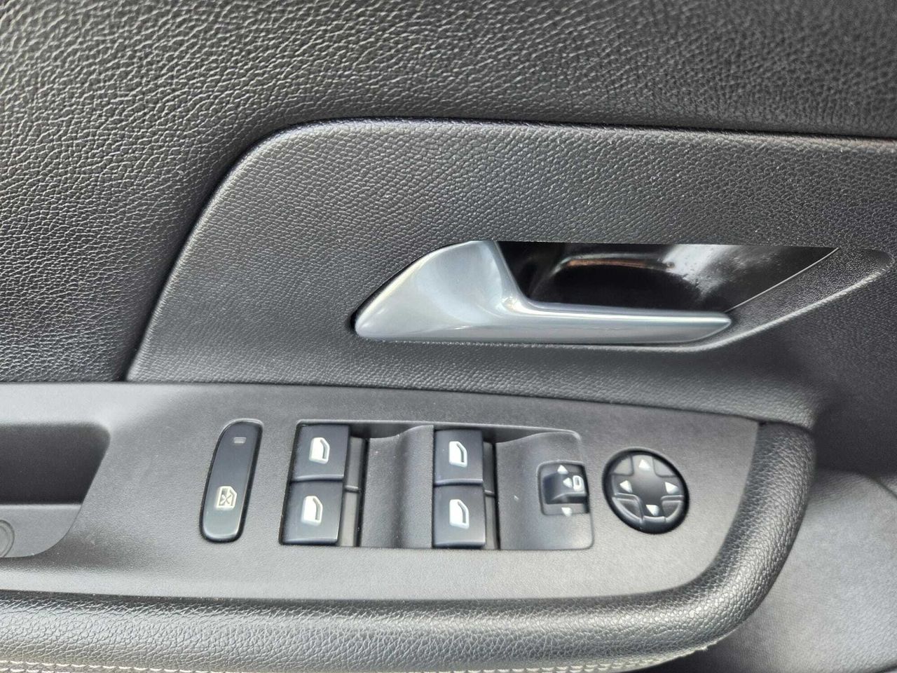 Opel Mokka GS LINE 1.5 D  - Foto 2