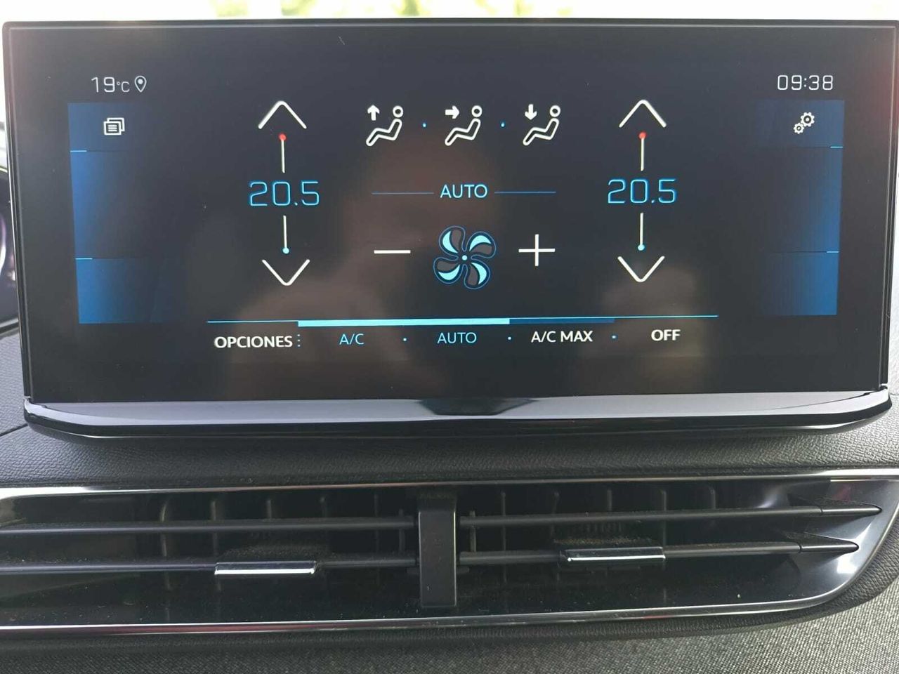 Peugeot 3008 ALLURE PACK BLUE HDI 130 CV  - Foto 2