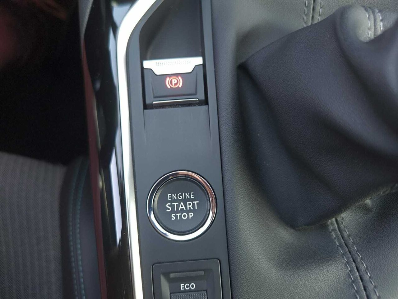 Peugeot 3008 ALLURE PACK BLUE HDI 130 CV  - Foto 2