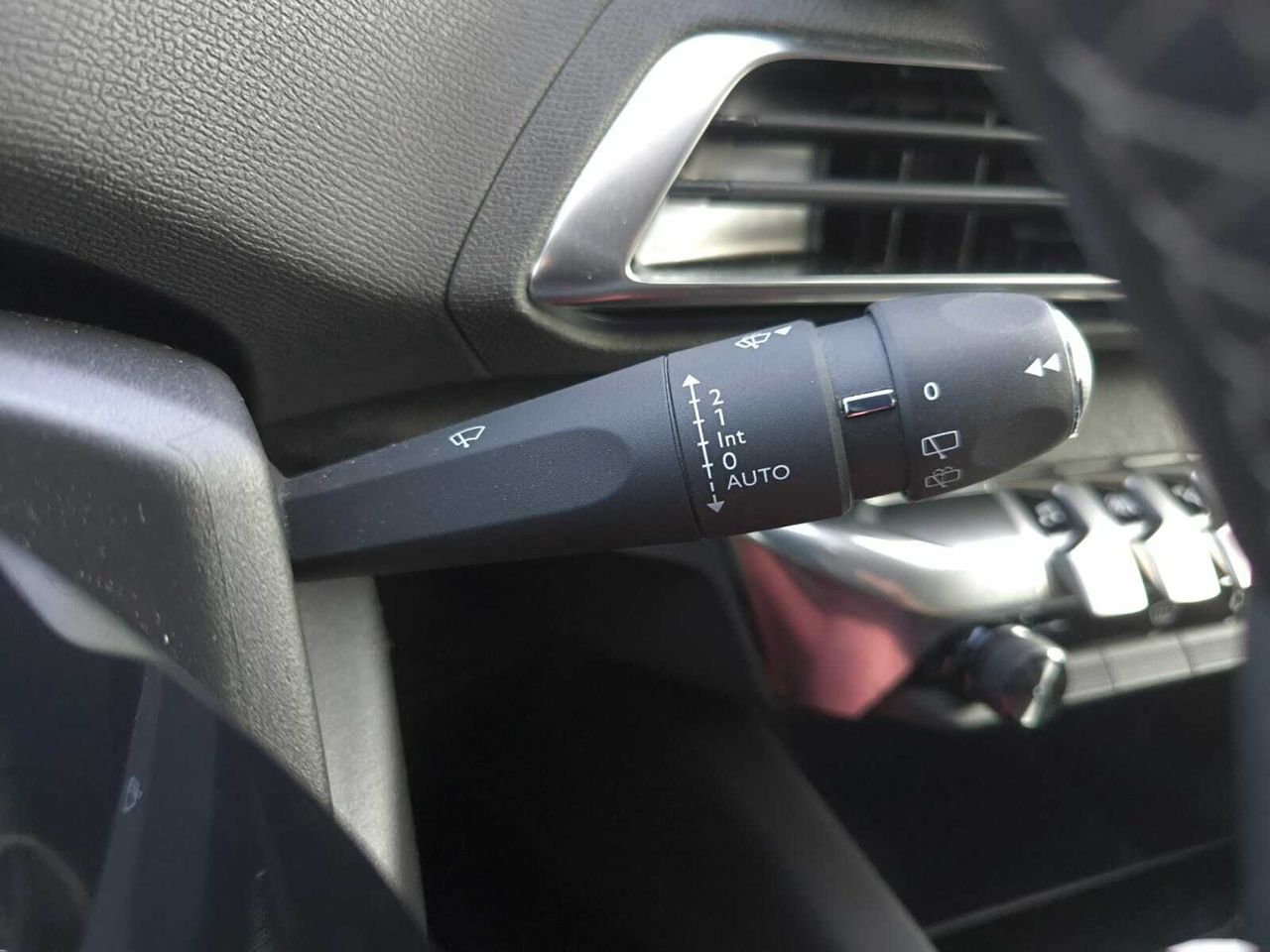 Peugeot 3008 ALLURE PACK BLUE HDI 130 CV  - Foto 2