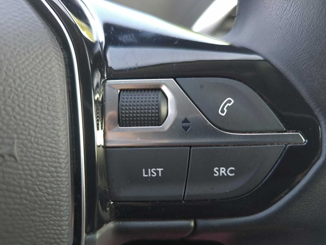 Peugeot 3008 ALLURE PACK BLUE HDI 130 CV  - Foto 2