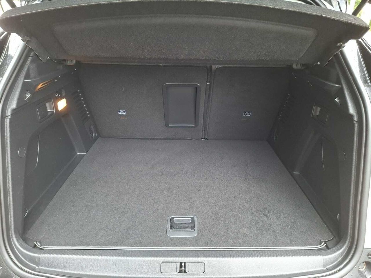 Peugeot 3008 Hybrid ALLURE PACK HYBRID 225 e-EAT8  - Foto 2