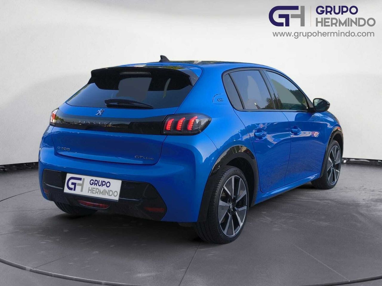 Peugeot e-208 GT LINE ELECTRICO 136 CV  - Foto 2