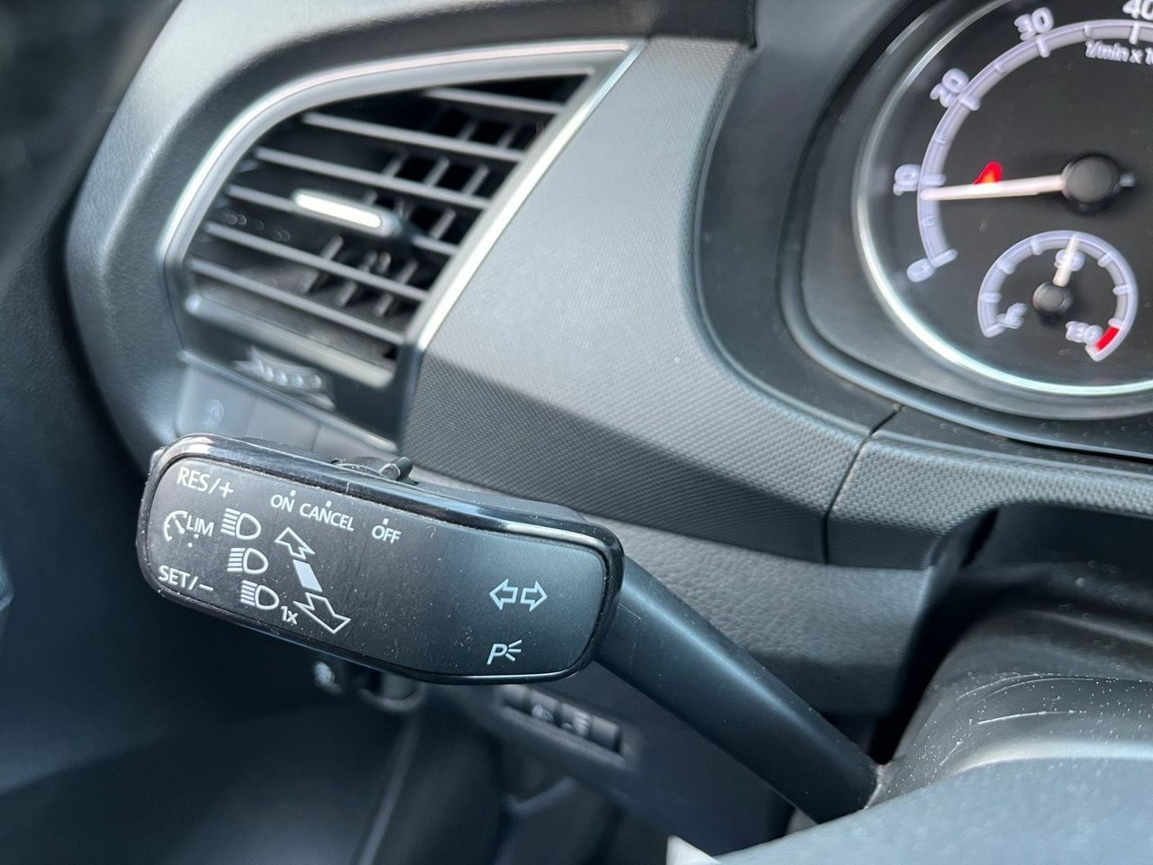 Skoda Fabia 1.0 MPI URBAN 60 CV  - Foto 2