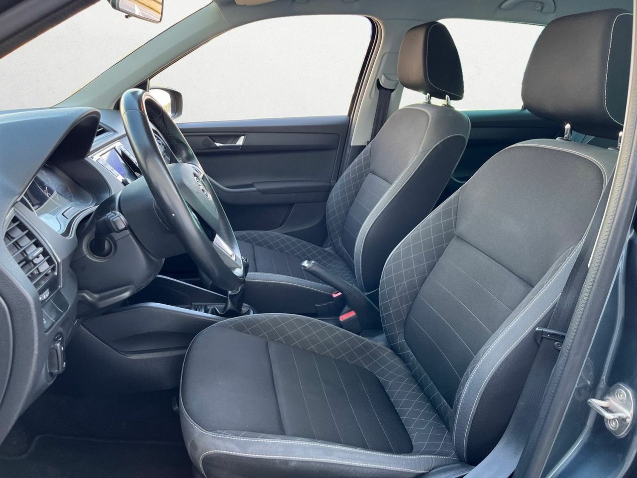 Skoda Fabia 1.0 MPI URBAN 60 CV  - Foto 2