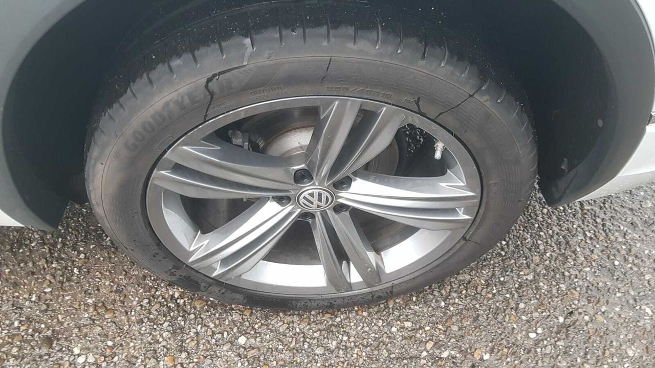 Volkswagen Tiguan SPORT 2.0 TDI 4 MOTION DSG 190 CV  - Foto 2