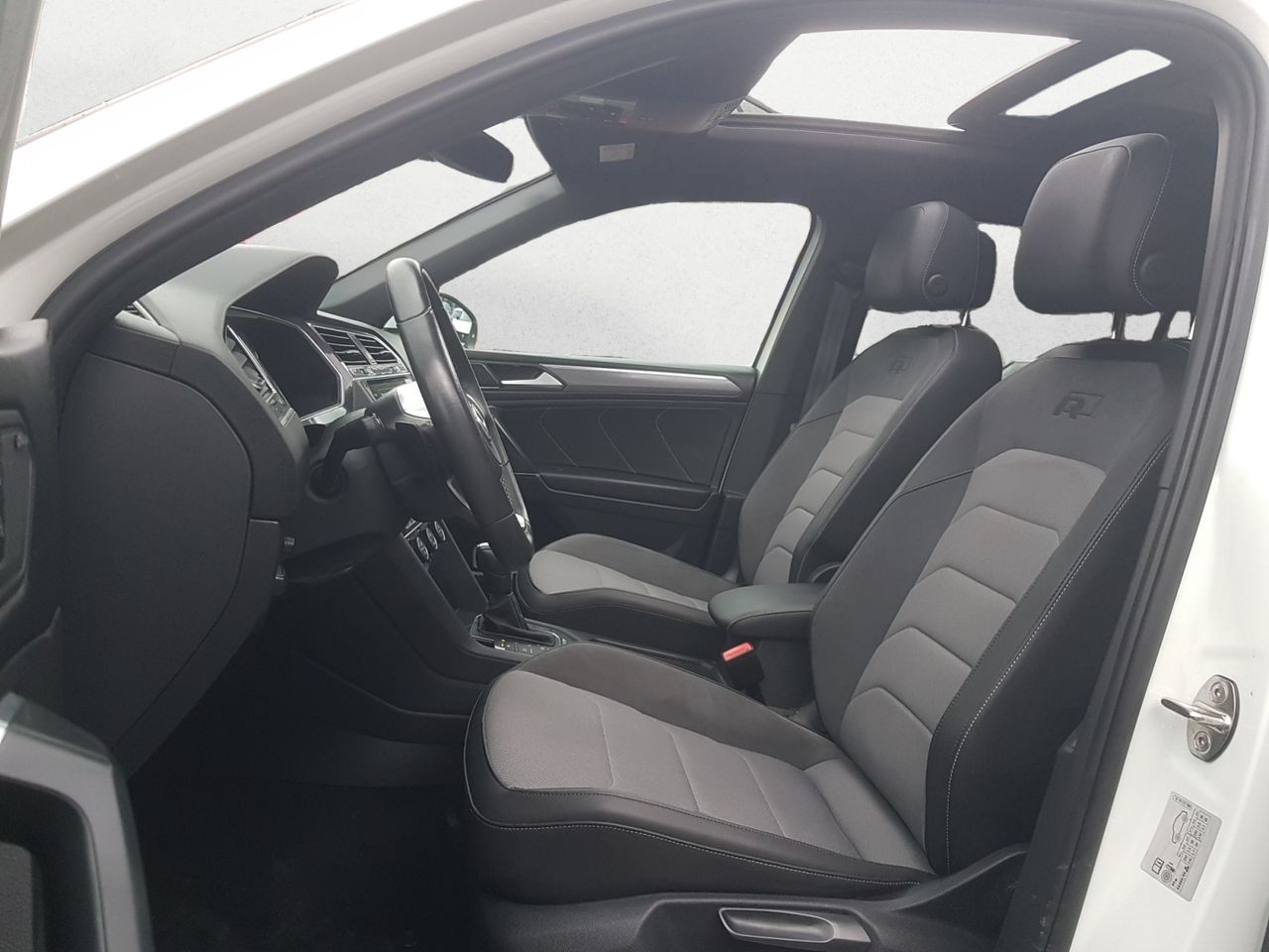 Volkswagen Tiguan SPORT 2.0 TDI 4 MOTION DSG 190 CV  - Foto 2