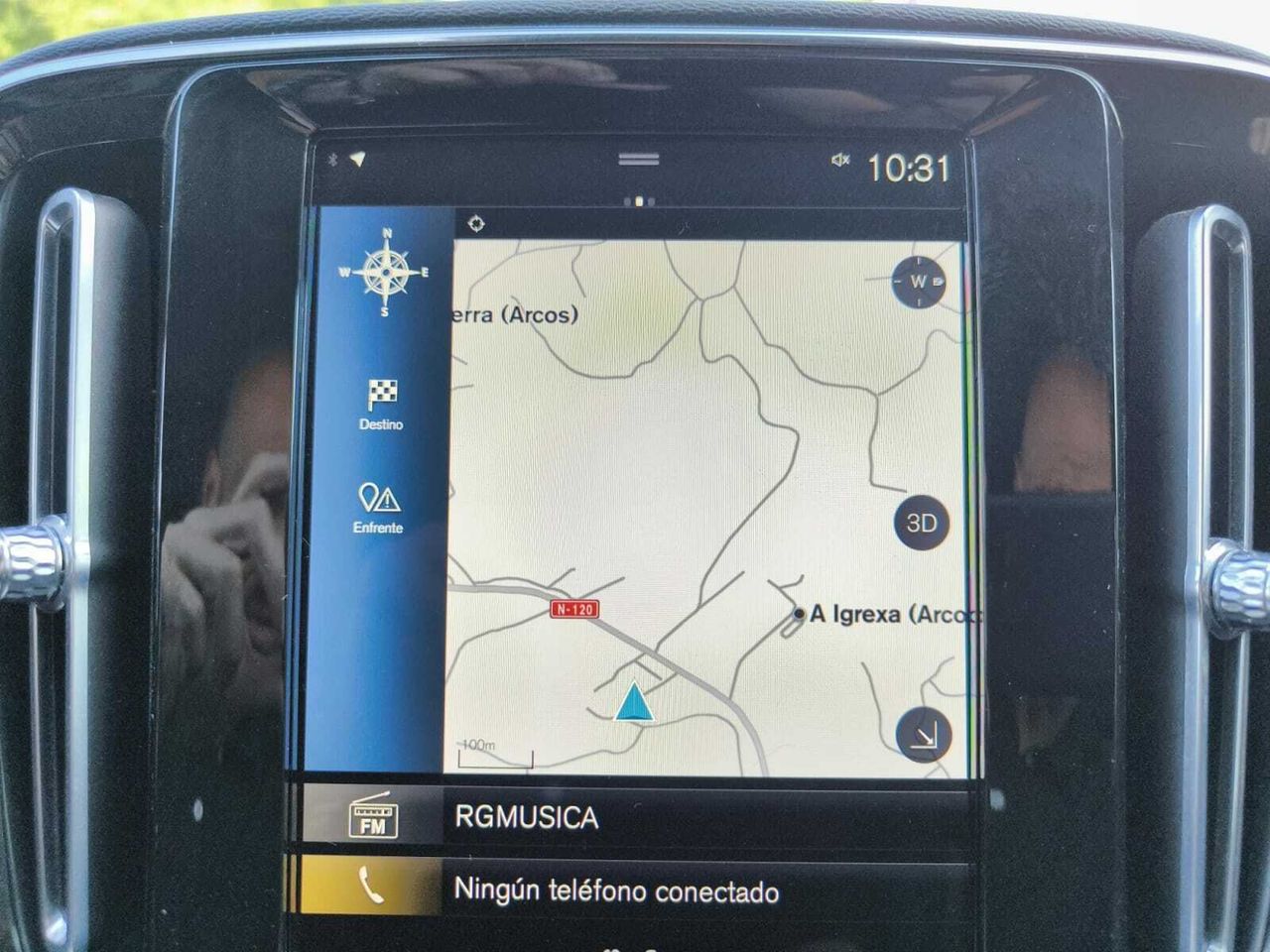 Volvo XC40 1.5 T3 MOMENTUM AUT  - Foto 2