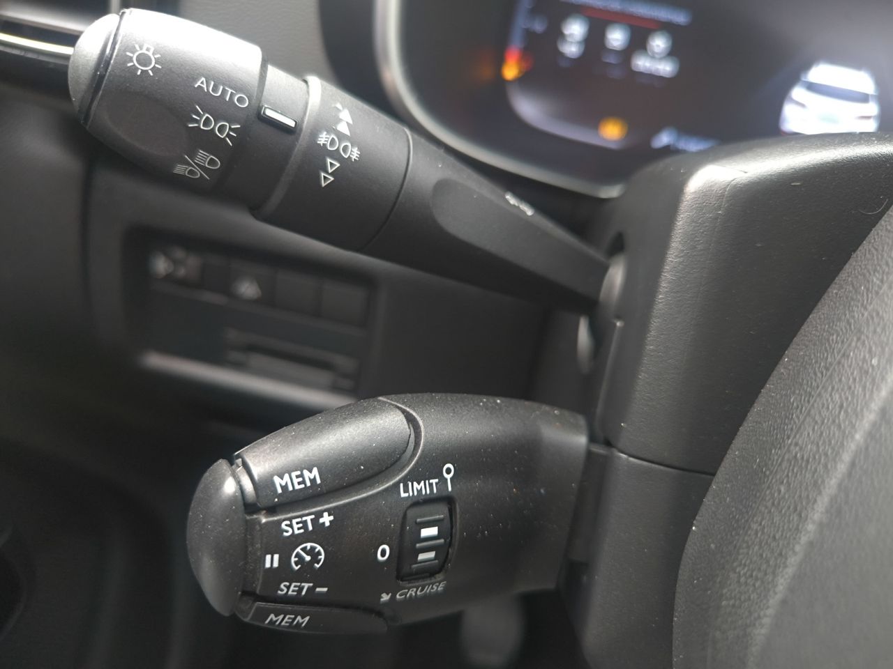 Citroën C5 Aircross BLUE HDI 130 CV FEEL  - Foto 2