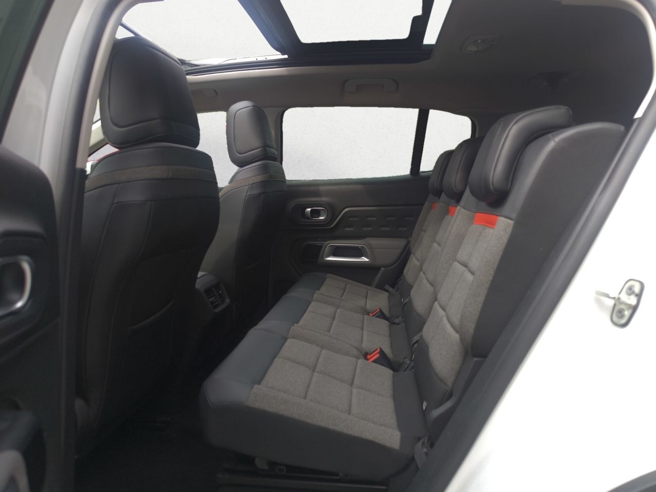 Citroën C5 Aircross BLUE HDI 130 CV FEEL  - Foto 2