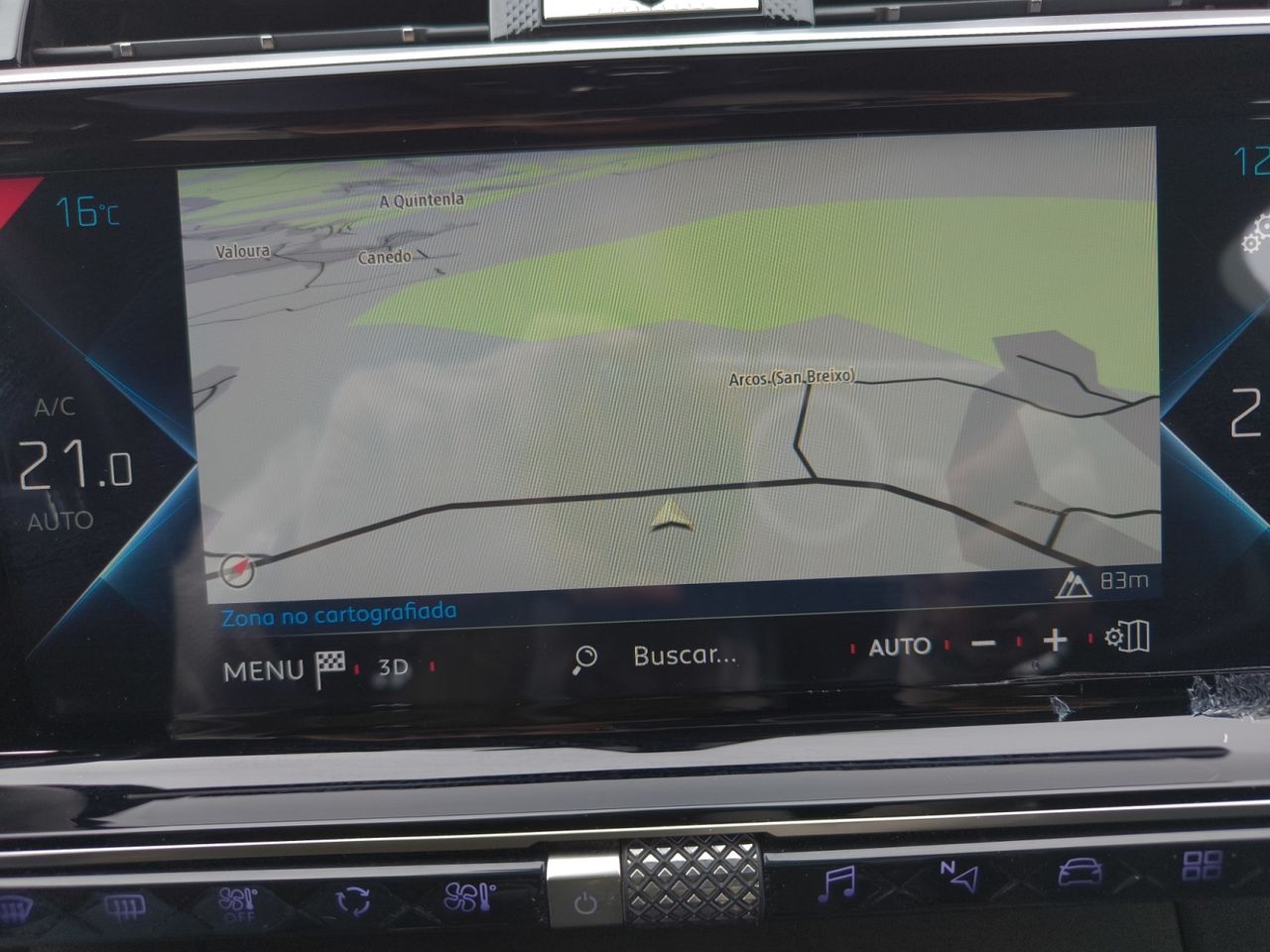 DS DS 7 CROOSBACK E TENSE 225 PERFORMANCE LINE  - Foto 2