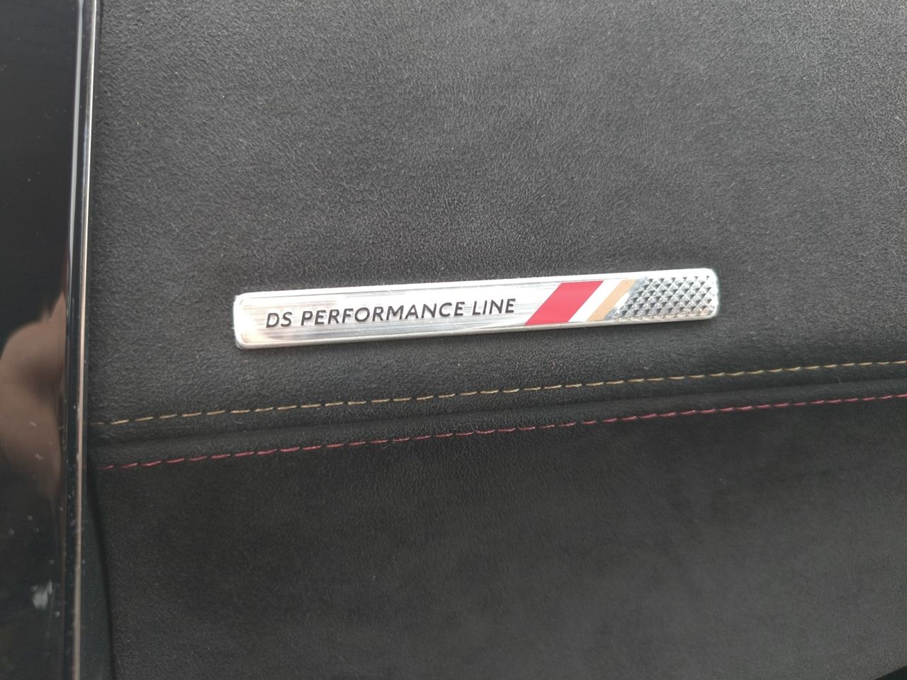 DS DS 7 CROOSBACK E TENSE 225 PERFORMANCE LINE  - Foto 2