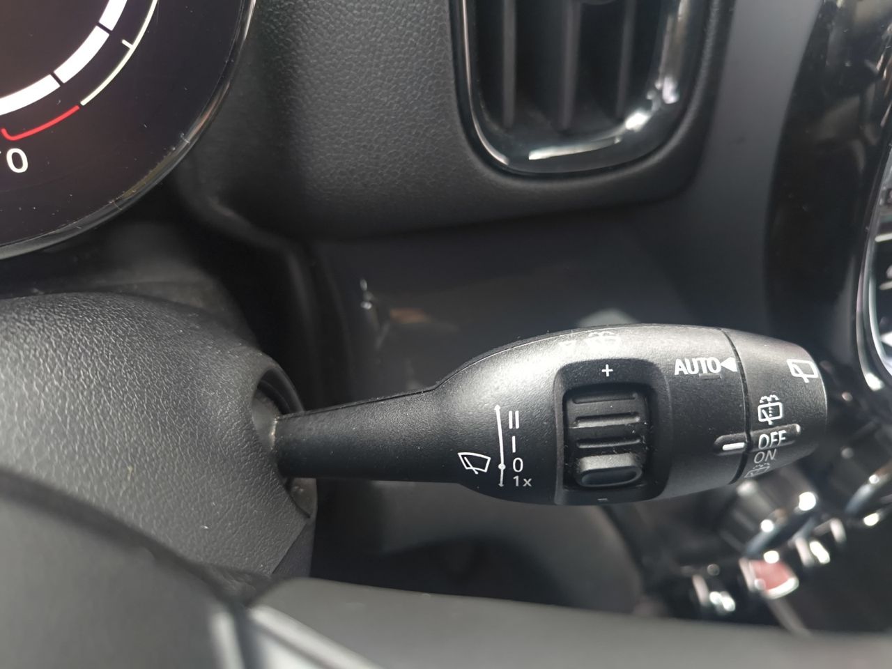 MINI Countryman ONE D  - Foto 2