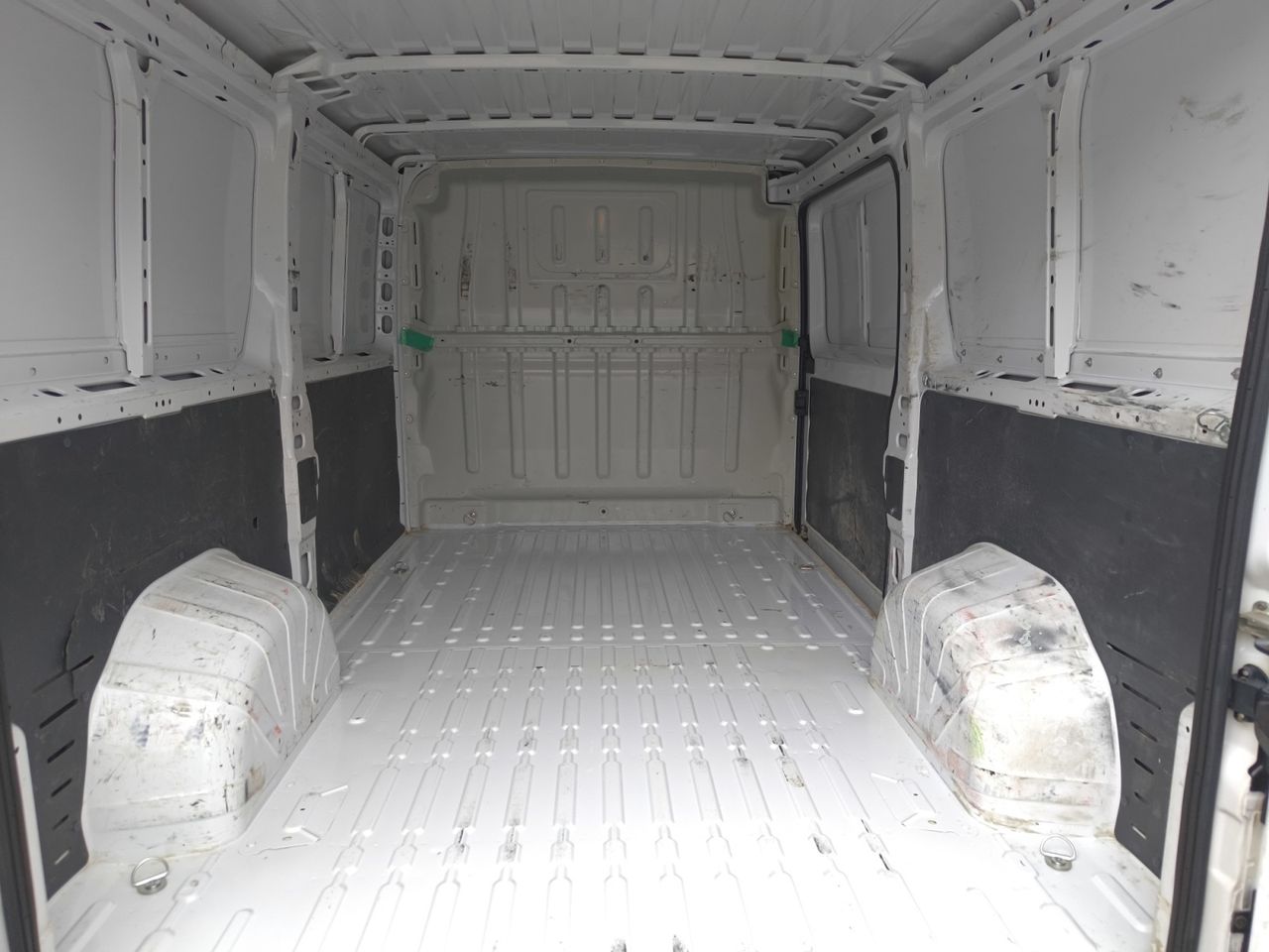 Citroën Jumper JUMPER 33L2H1  - Foto 2