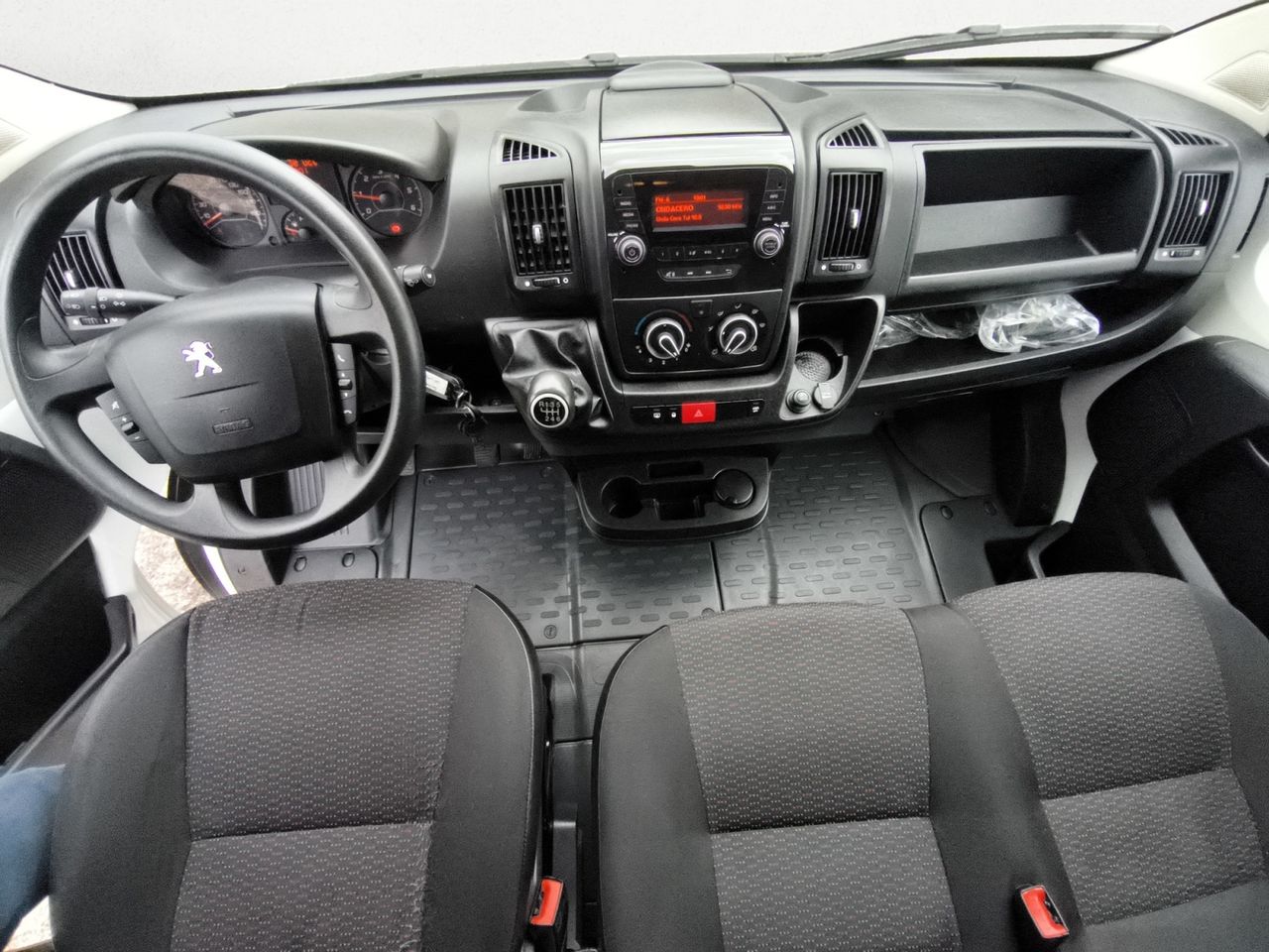 Peugeot Boxer 435 L4H2   - Foto 2