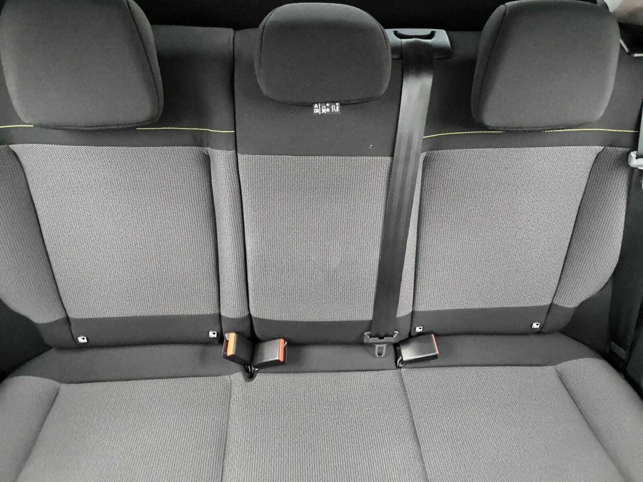 Citroën C3 BLUE HDI 100 CV SHINE  - Foto 2