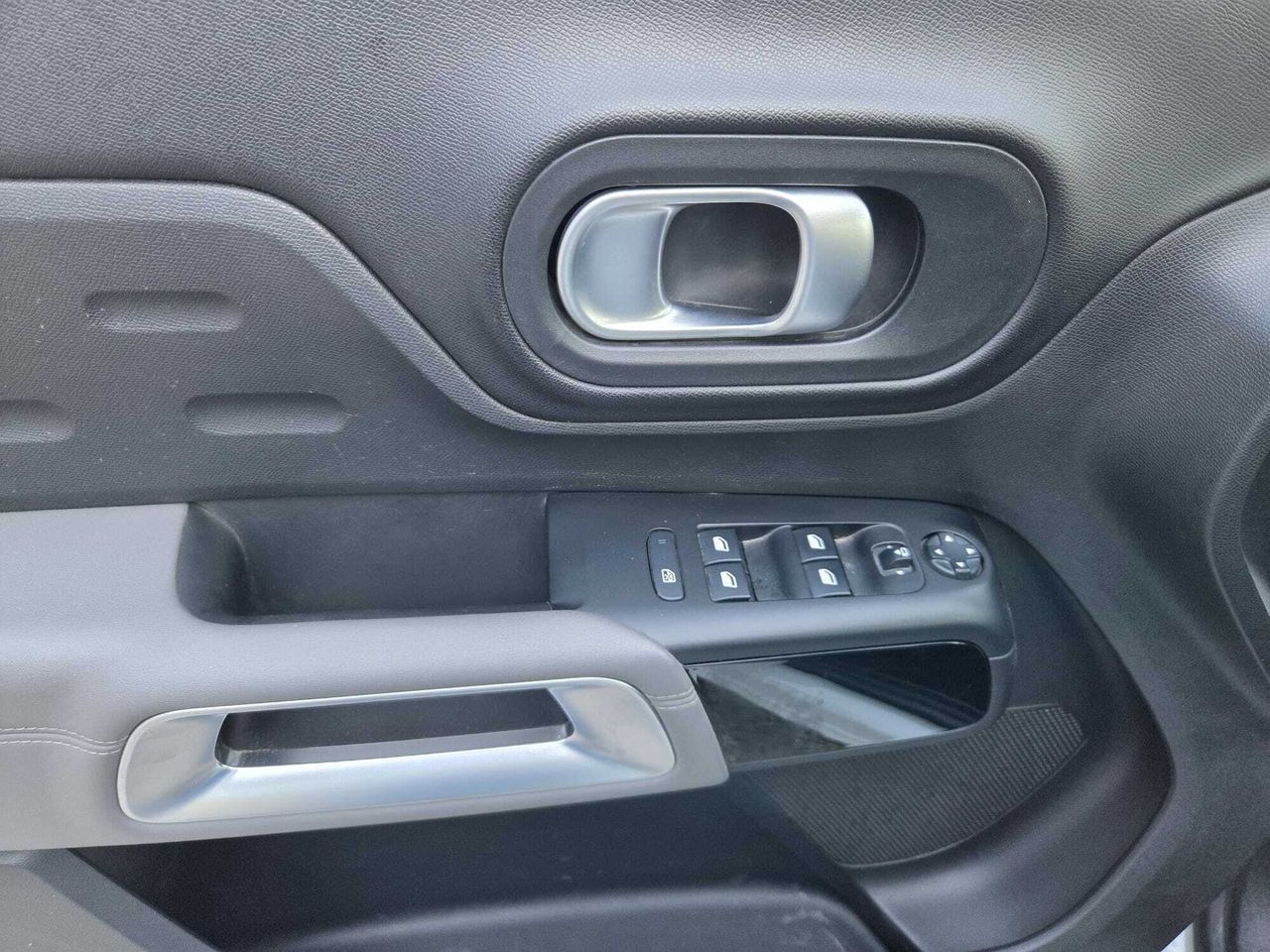 Citroën C5 Aircross FEEL BLUE HDI 130 CV  - Foto 2