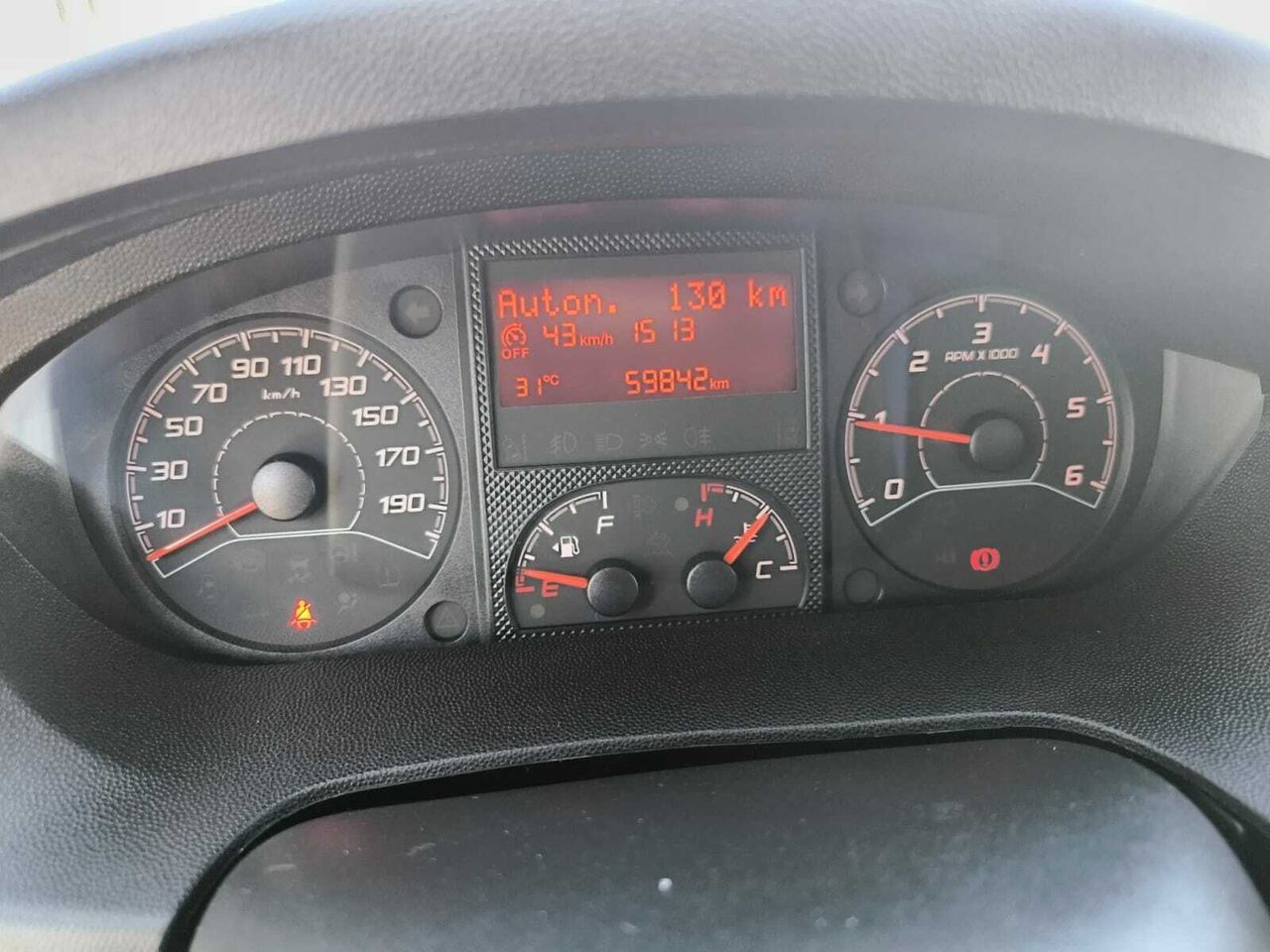 Citroën Jumper FG 35 L3 H2 BLUE HDI 140 CV 6 VEL  - Foto 2