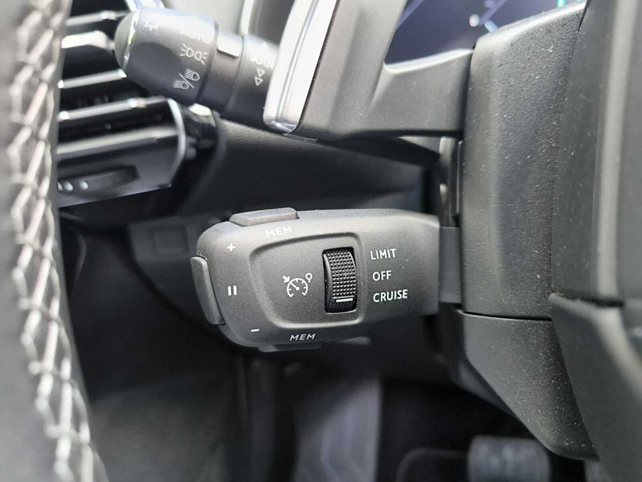 DS DS 7 CROSSBACK E TENSE 4X4 GRAND CHIC  - Foto 2