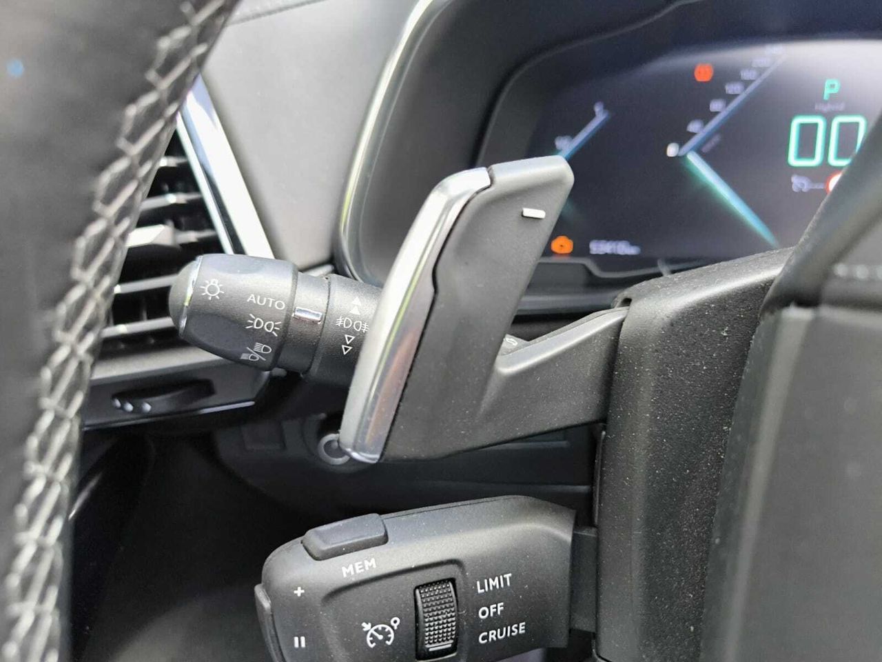 DS DS 7 CROSSBACK E TENSE 4X4 GRAND CHIC  - Foto 2