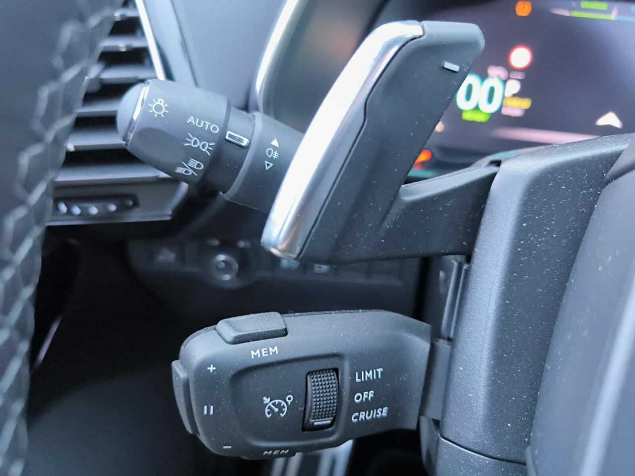 DS DS 7 ETENSE 225 RIVOLI EAT8  - Foto 2