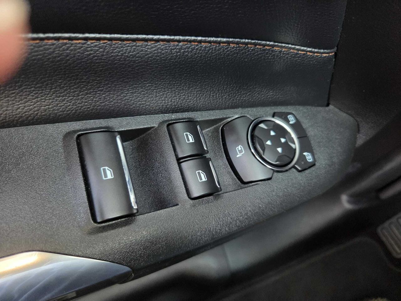 Ford Mustang CONVERTIBLE GT 5.0 TI-VCT 445 CV AT10 E6DT  - Foto 2