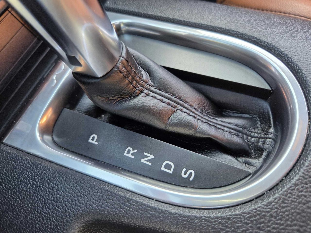 Ford Mustang CONVERTIBLE GT 5.0 TI-VCT 445 CV AT10 E6DT  - Foto 2